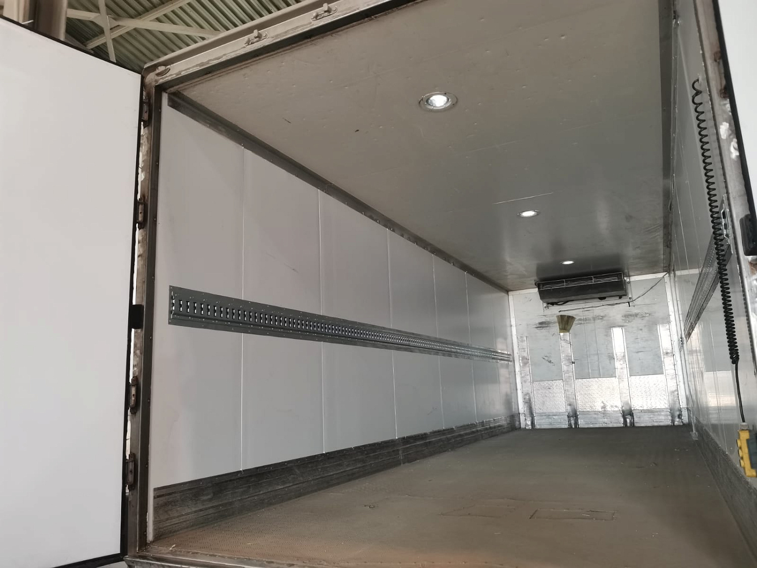 Изотермические фургоны