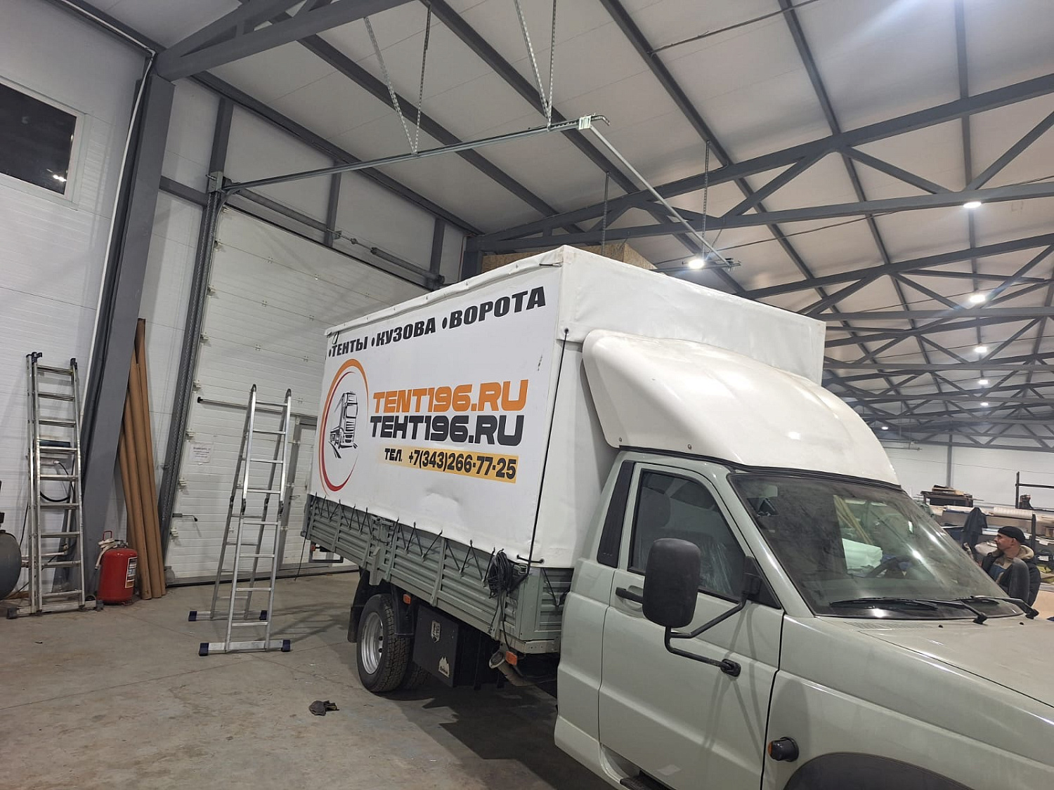 Рекламные тенты 