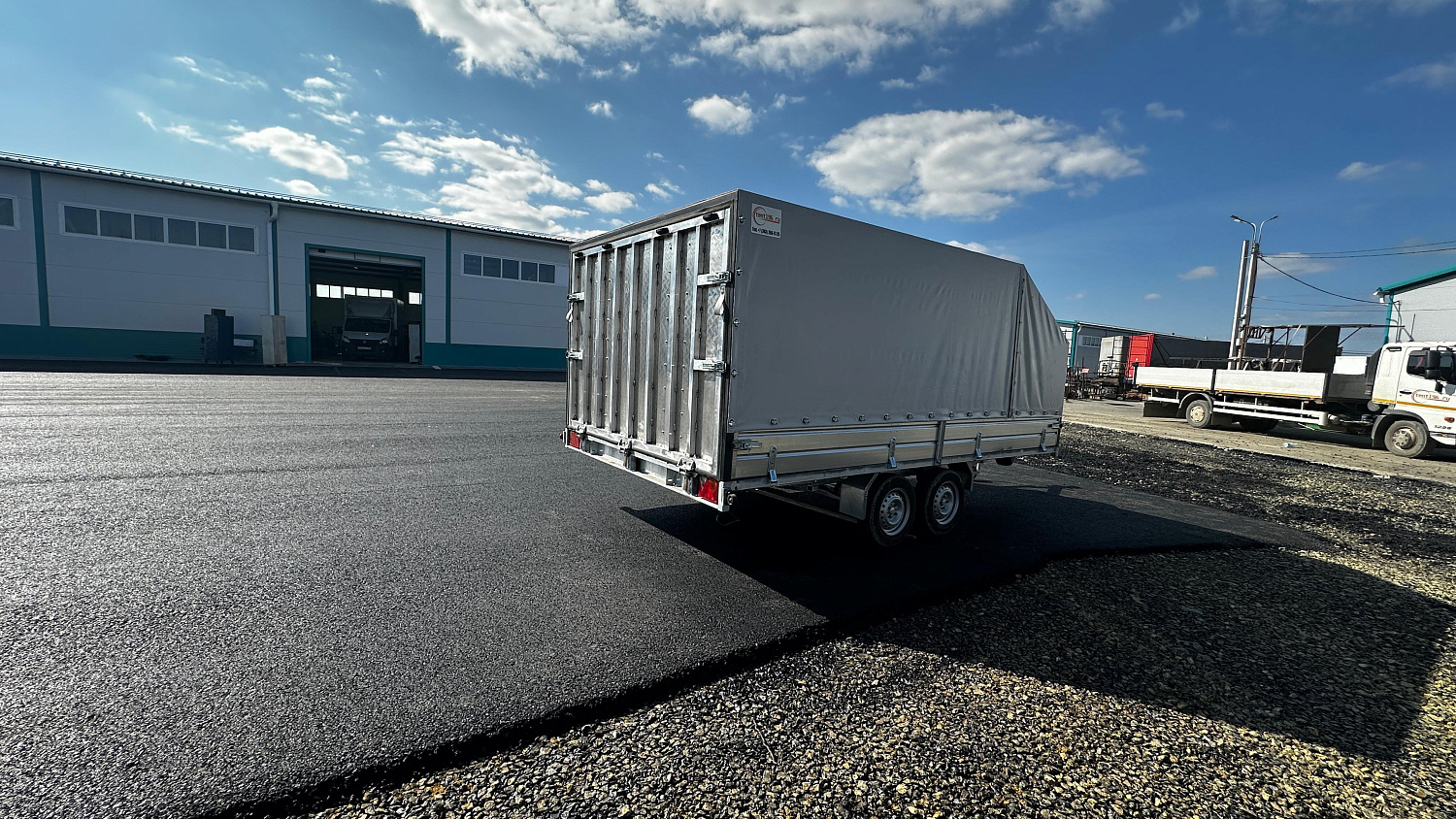 Тенты на легковые прицепы 