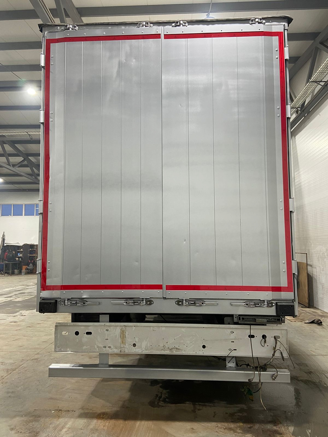 Ворота на полуприцепы 